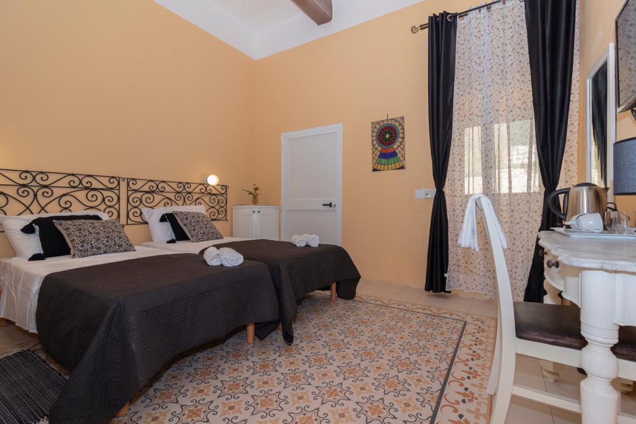 Casa Ricca Bed and Breakfast Σεντ Πόλς Μπέι Εξωτερικό φωτογραφία