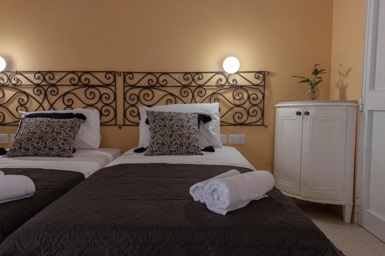 Casa Ricca Bed and Breakfast Σεντ Πόλς Μπέι Εξωτερικό φωτογραφία