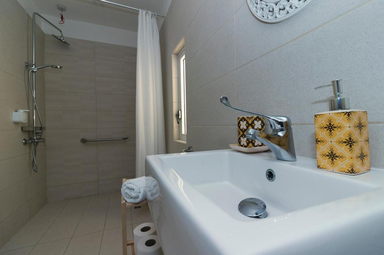 Casa Ricca Bed and Breakfast Σεντ Πόλς Μπέι Εξωτερικό φωτογραφία