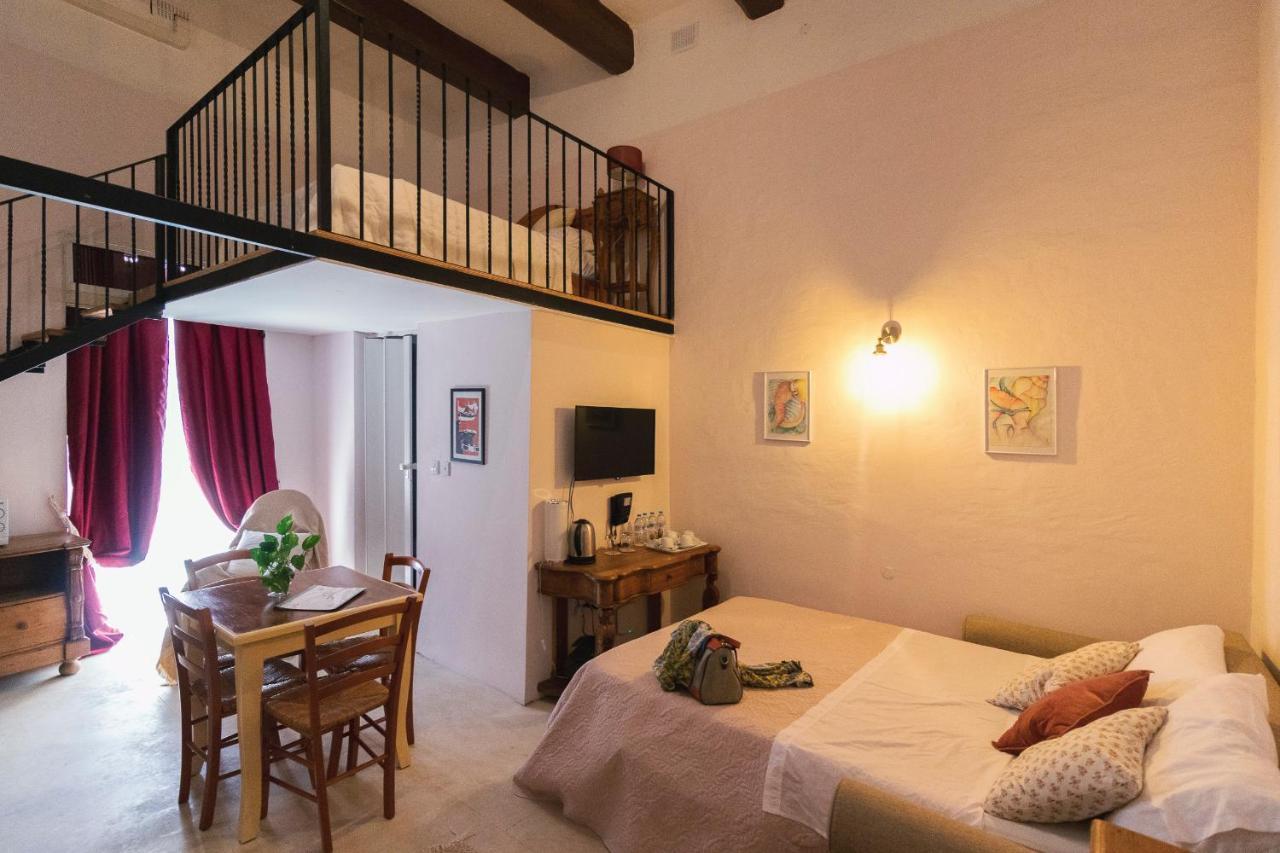 Casa Ricca Bed and Breakfast Σεντ Πόλς Μπέι Εξωτερικό φωτογραφία